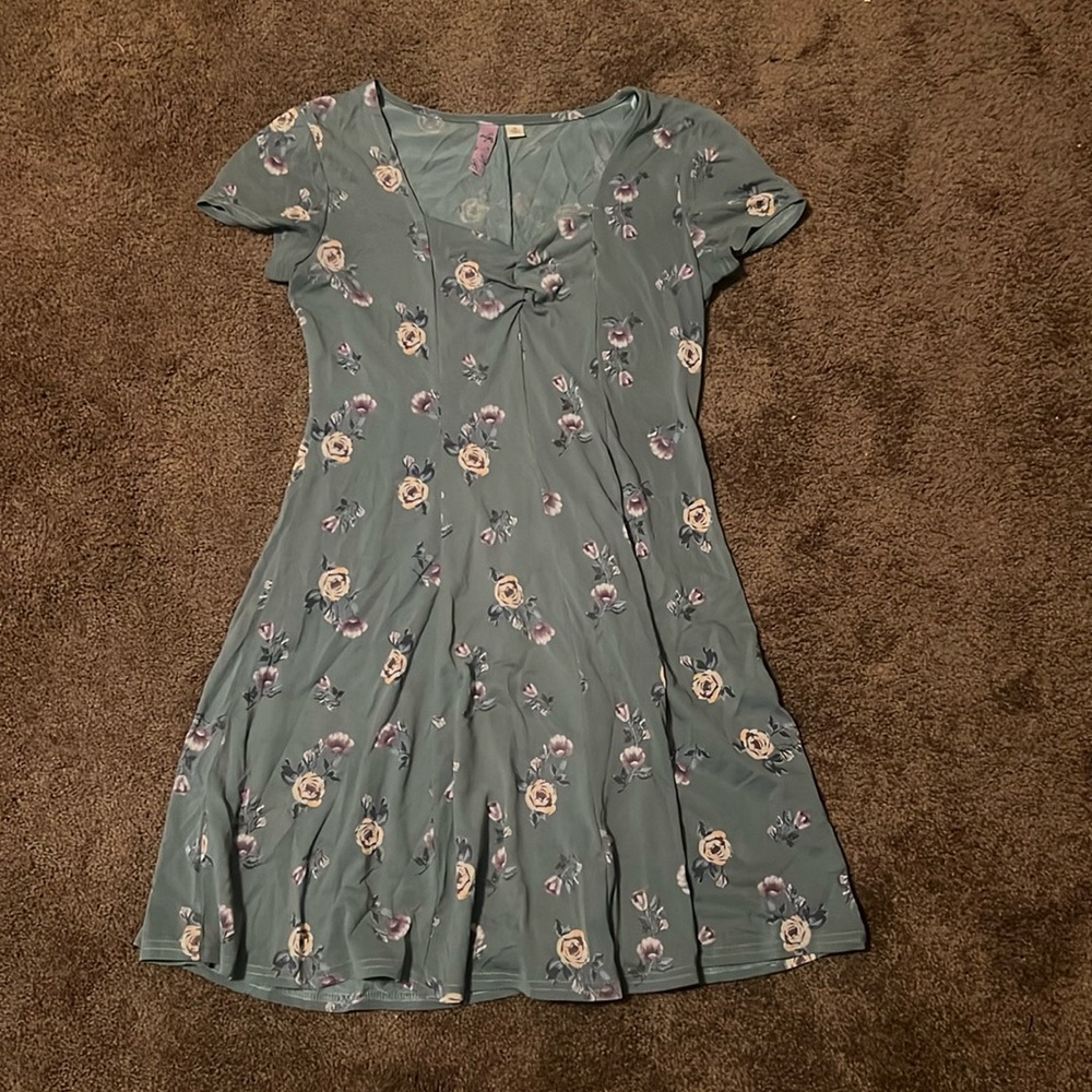 Green flowery dress